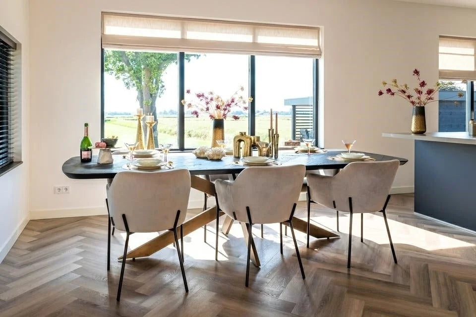 Matbord Hayley 280 (Dark coffee)