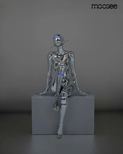 Golvlampa CYBER WOMAN LIMITED