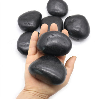 Kamień dekoracyjny ogrodowy 3-5 cm 2 kg czarny