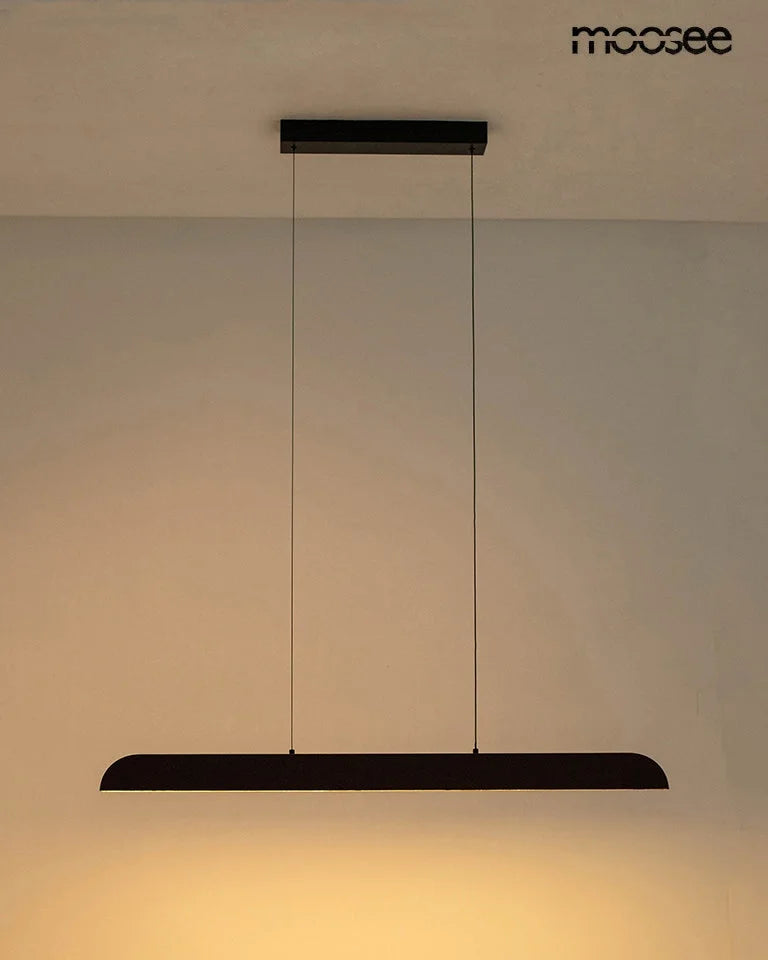 MOOSEE taklampa LINEA svart